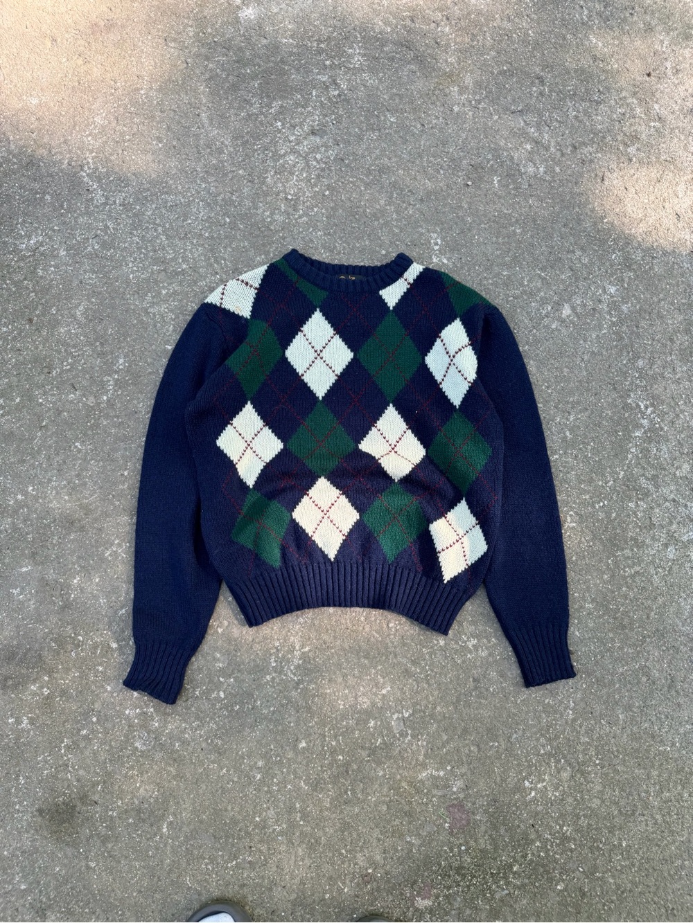 Vintage 90s 100% wool patterned golf sweater